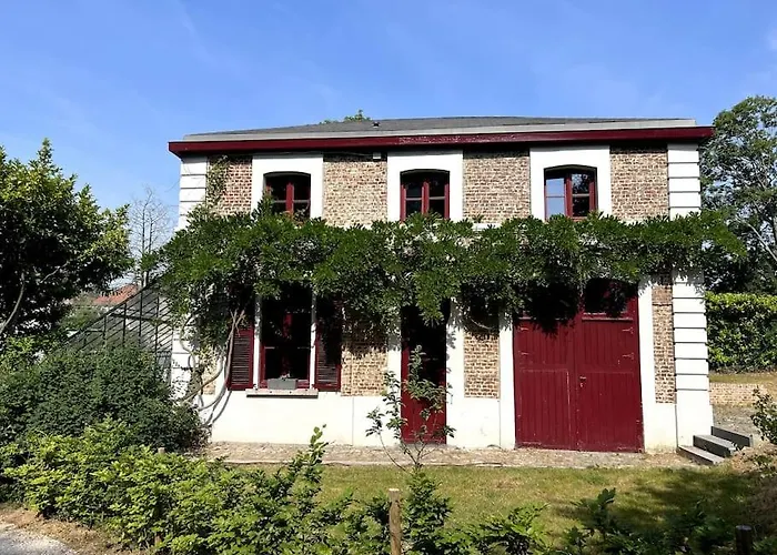 Charmante Maison Dans Un Coin De Verdure A Boitsfort
